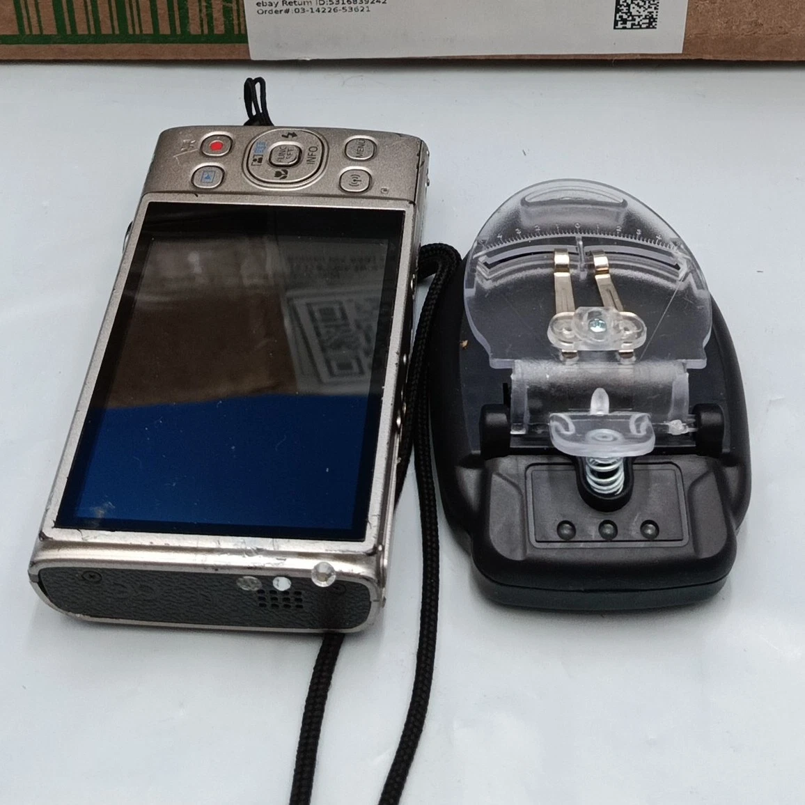 Canon IXUS 285 HS Silver 12X Zoom WiFi
