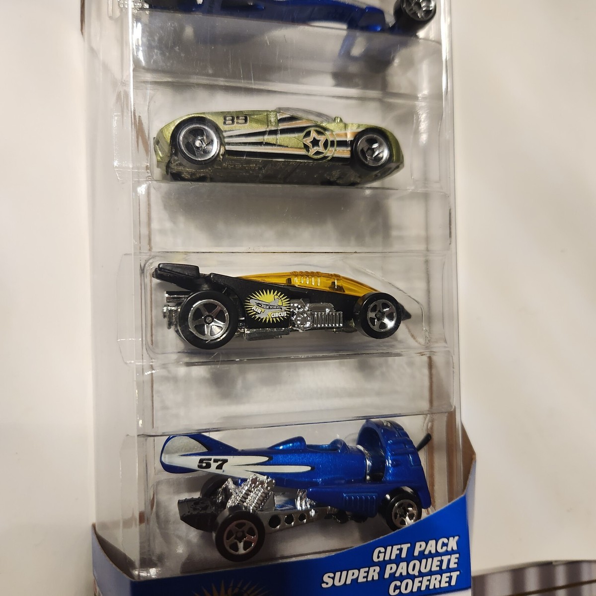 Hot Wheels 2002 Gift Pack Superpaquete Coffret. 35th