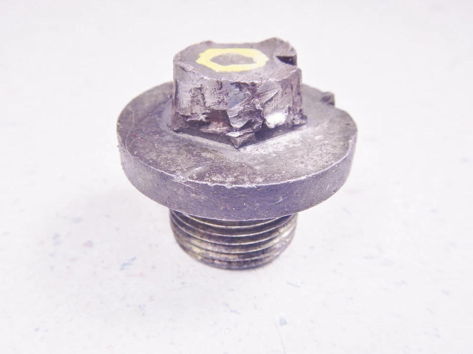 Болт сливной пробки масла 74 Kawasaki Z1 A Z1A - Изображение 4 из 4