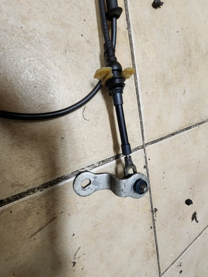 Cable de palanca de cambios Lincoln Continental 1998-1999-00-2001-2002 Foto 3 de 3