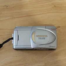 Olympus Camedia Digital Camera D-460 1.3 Megapixel 3X Zoom Compact Tested