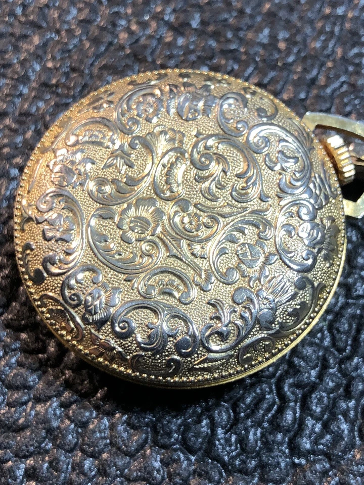 Reloj colgante mecánico vintage suizo Lucerna para mujer ~ para REPUESTOS O REPARACIÓN Foto 4 de 4