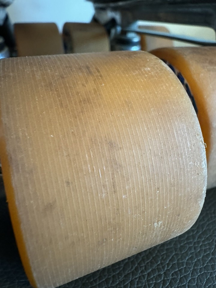 Vintage Roller Skate Wheels Beretta Vanguard Set of 8 + Chicago Model