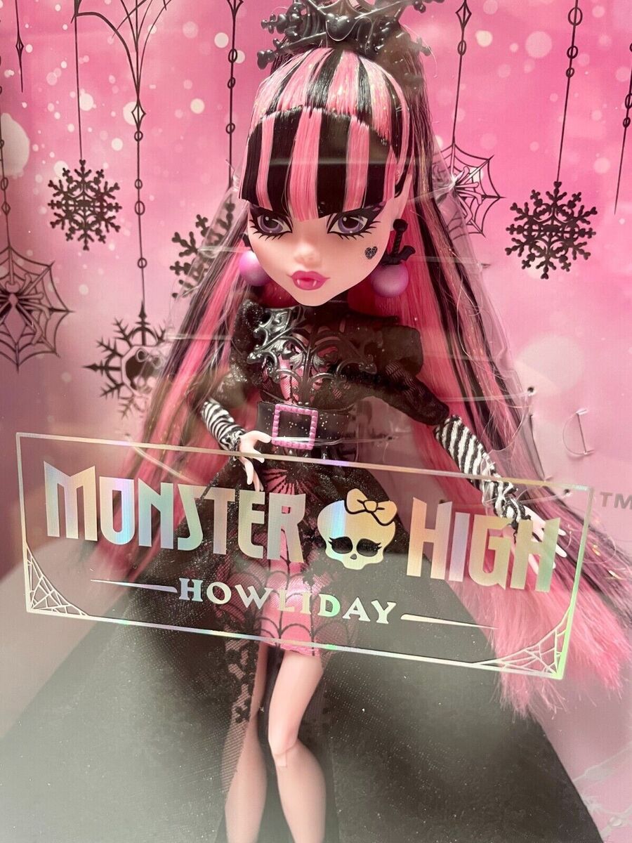 Monster High Howliday Draculaura Doll, Collectible Winter Edition, Pink &  Black Gown