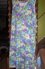 HANES (MADE IN USA) Multicolor Floral Design Sleeveless Dress - SIZE 3X