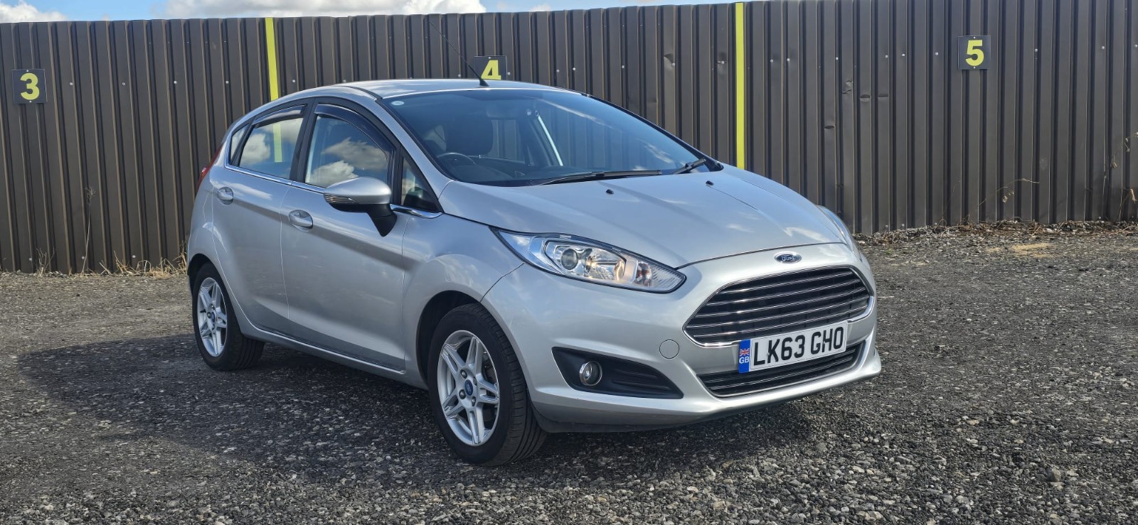 2013 FORD FIESTA