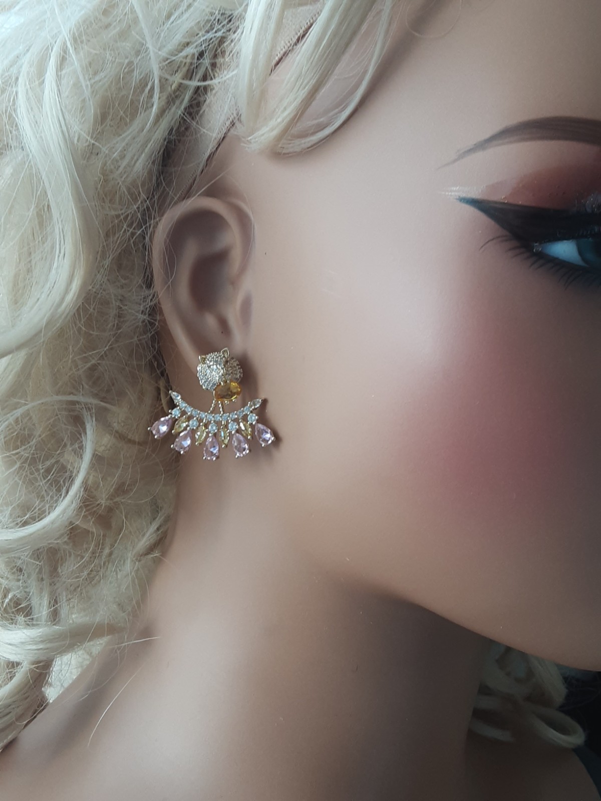 Gold Tone Panther Animal Dangle Earrings Pink Pear Stone Butterfly Closure thumbnail 7