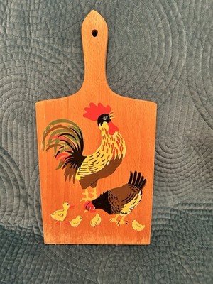 Vintage Cutting Board E Rooster & Hen & Chicks