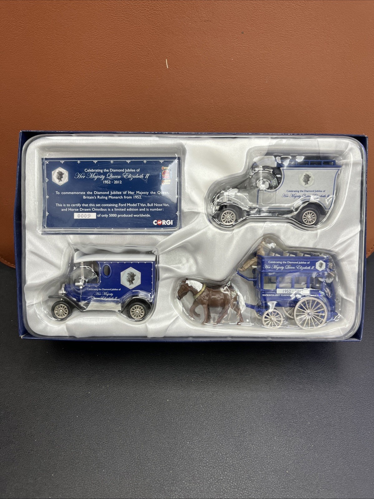 Corgi Queen Elizabeth II Diamond Jubilee DJ1003 3 Piece Die Cast Set