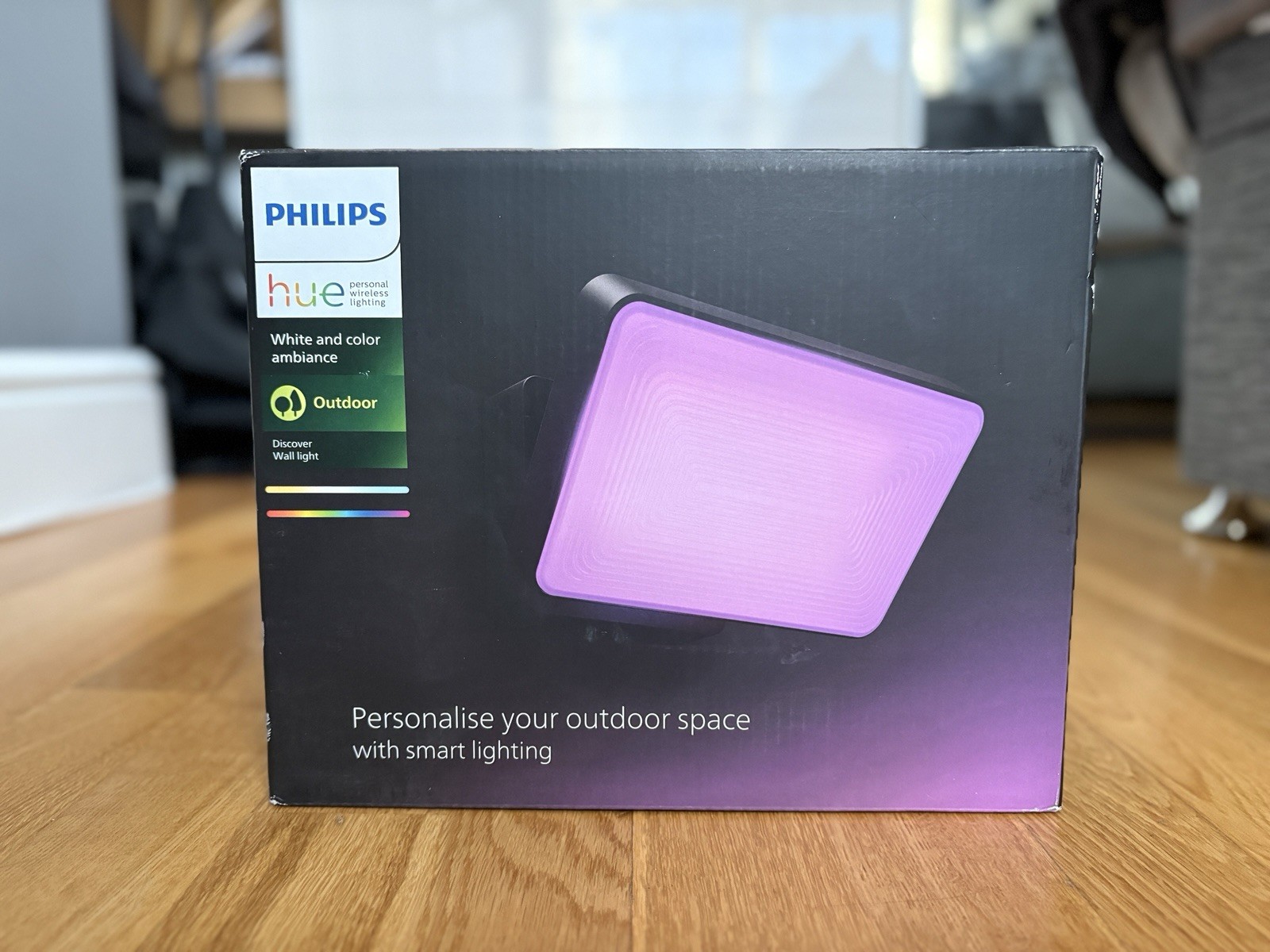Philips Hue White and Colour Ambiance Outdoor Floodlight | Black | Open Box