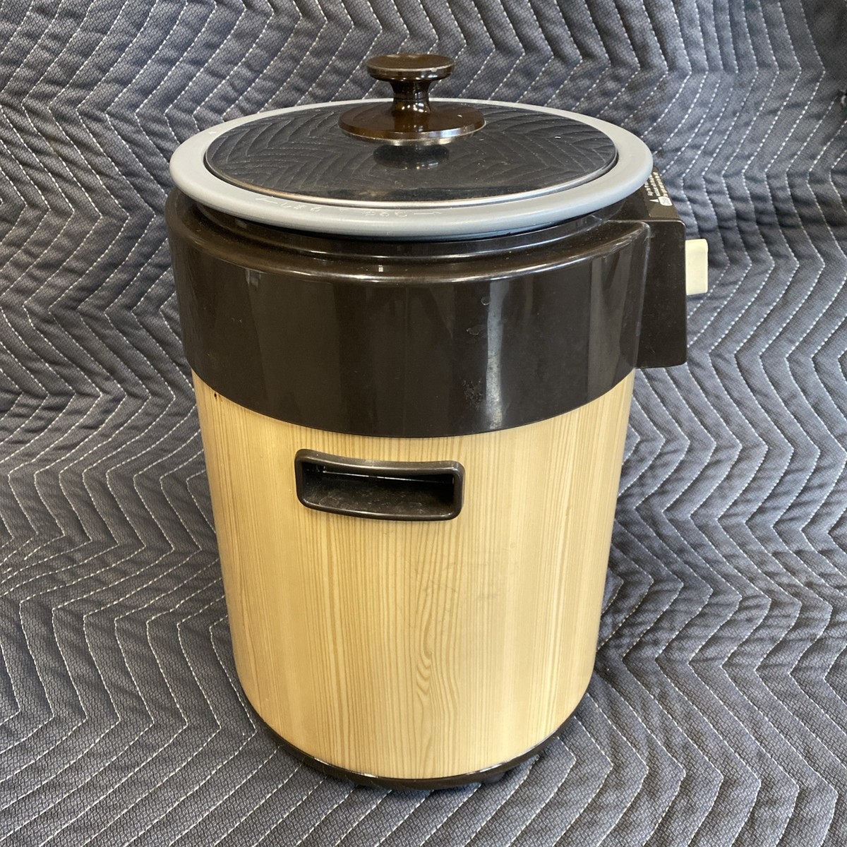 Vintage Panasonic NATIONAL SD-1801 ELECTRIC RICE COOKER MOCHI