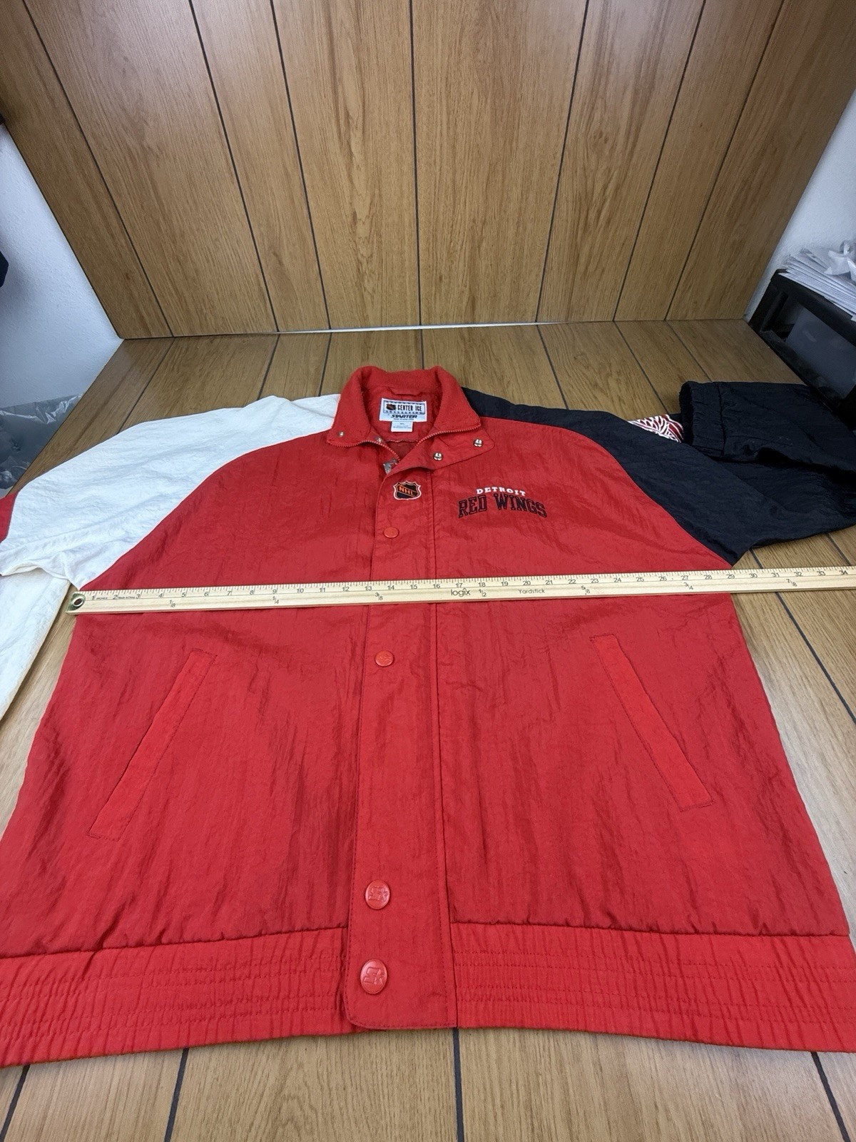 Picture 9 of 24