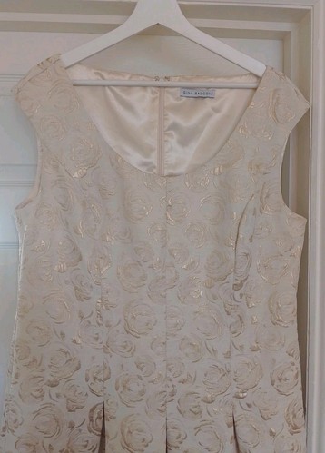 Gina Bacconi- Stunning Dress Suit-Wedding,Mother Of The Bride- Size 16 - Picture 17 of 20