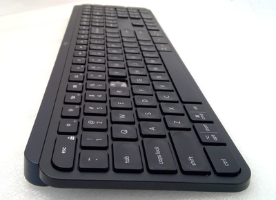 Read* Logitech MX Keys Advanced Wireless Illuminated Keyboard