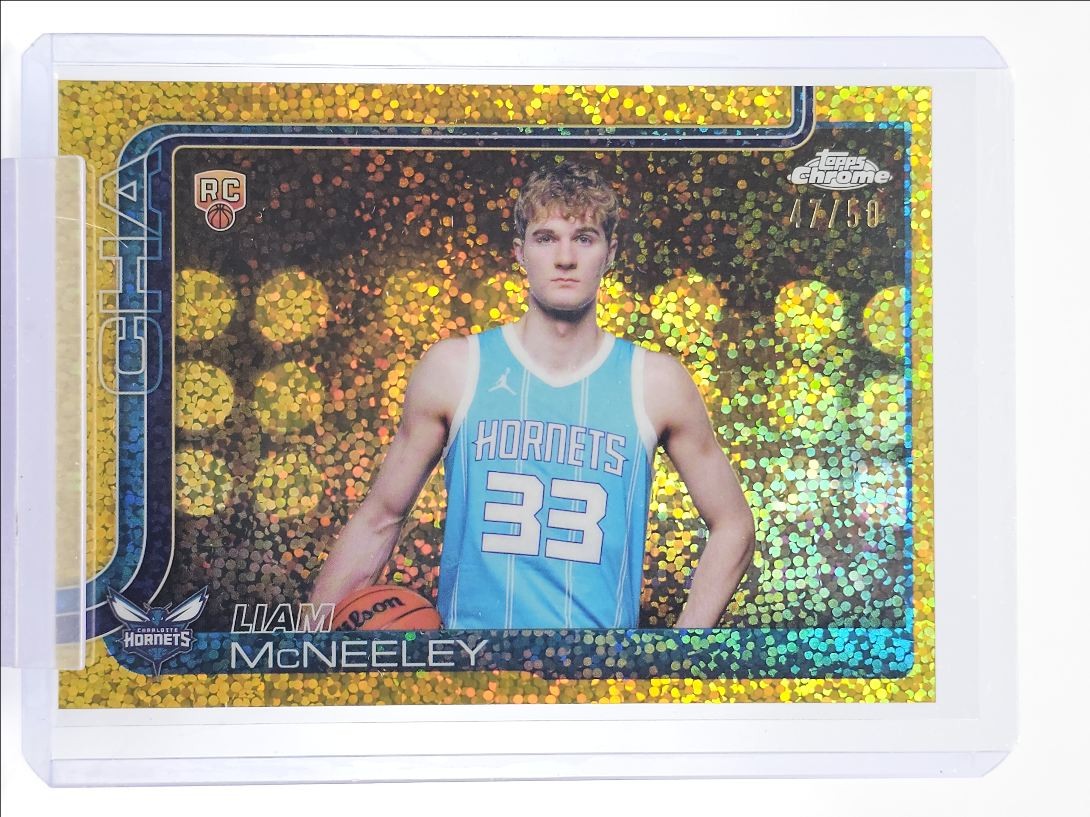 LIAM MCNEELEY 2025-26 TOPPS CHROME ROOKIE GOLD IMAGE VARIATION RC /50 Q5876