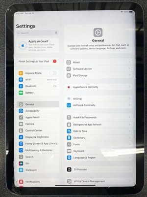 Apple iPad 10th Gen 64GB, Wi-Fi, 10.9 in-BLUE - Cracked