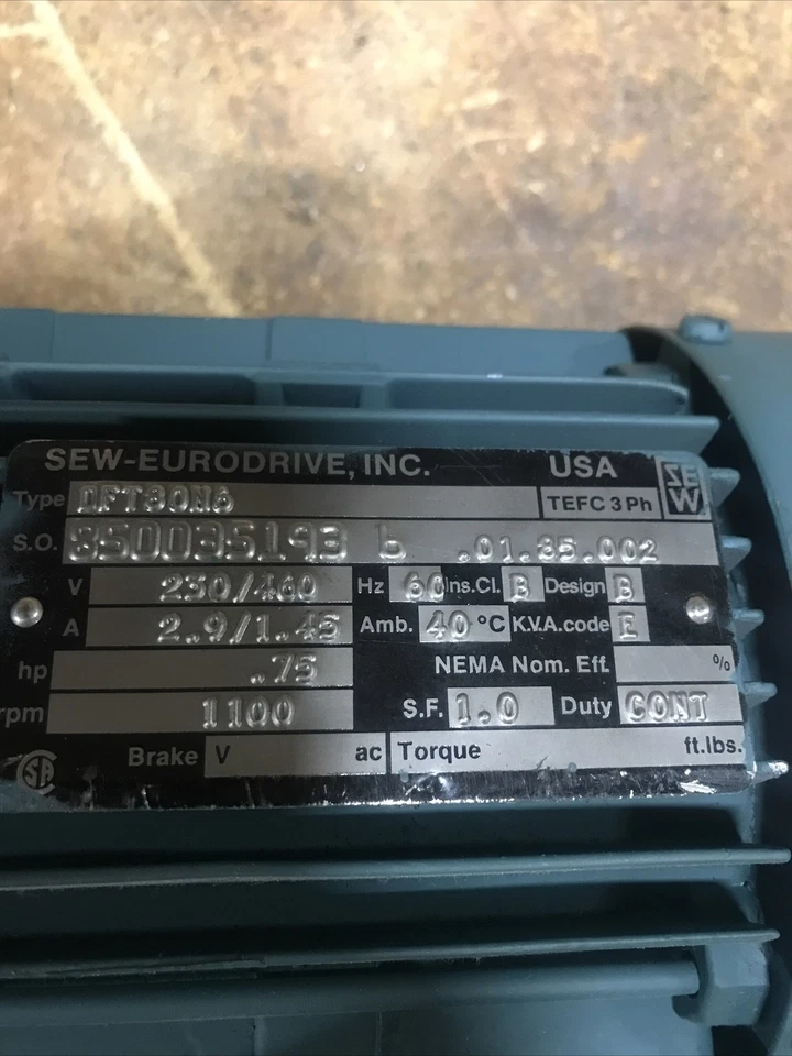 SEW-EURODRIVE 3/4HP GEAR MOTOR 1100 RPM 230/460 1-1/4” Shaft 37.9:1 Ratio - Image 3 of 4