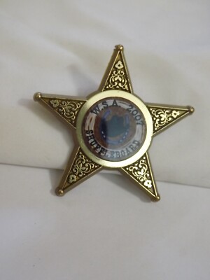 W.S.A. 2007 Shuffleboard ''Plastic Star'' Lapel Hat Pin