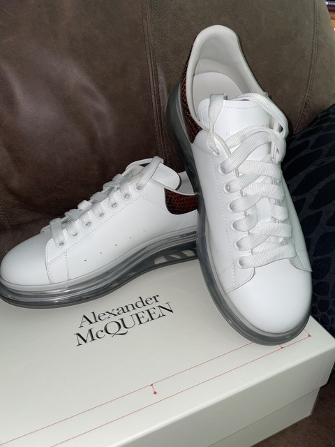 mcqueen oversole