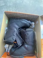 Thirty Two Shifty Laces Snowboard  boot size 7.5.