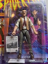 Hasbro Marvel Legends Spider-Man Retro Card J Jonah Jameson Action Figure
