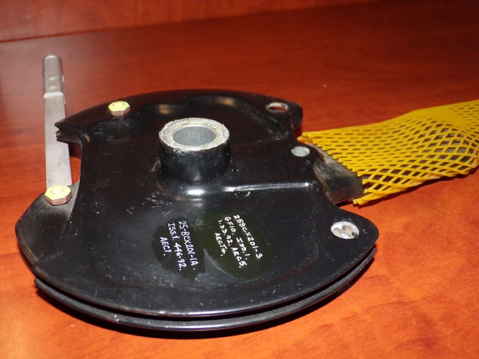 Hawker 800 Aircraft Thrust Reverser Lever Assy 25-8CX201-1A and 25-8CX201-3 - Image 3 of 4