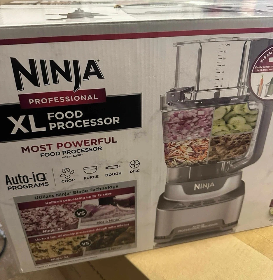 Procesador de alimentos Ninja® Professional XL, NF700 Foto 2 de 4