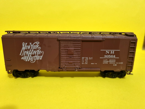 ATHEARN (2) AMERICAN 40' BOXCARS "NEW YORK/NEW HAVEN/HARTFORD" #30564 H0 Scale - Picture 2 of 9