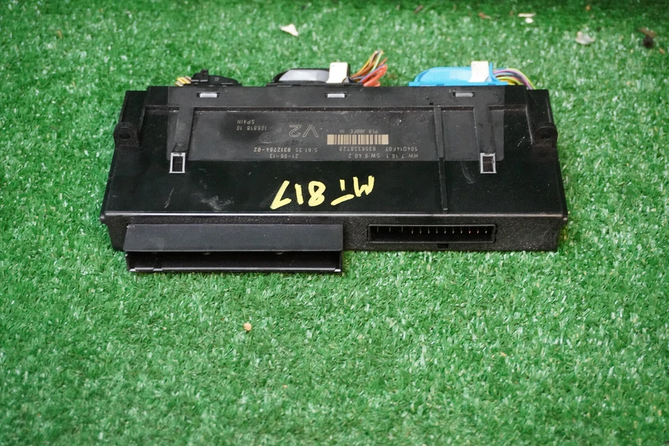 2014 2015 2016 2017 2018 BMW 528i Engine Computer Module OEM ECM 9267466 - Image 4 of 4