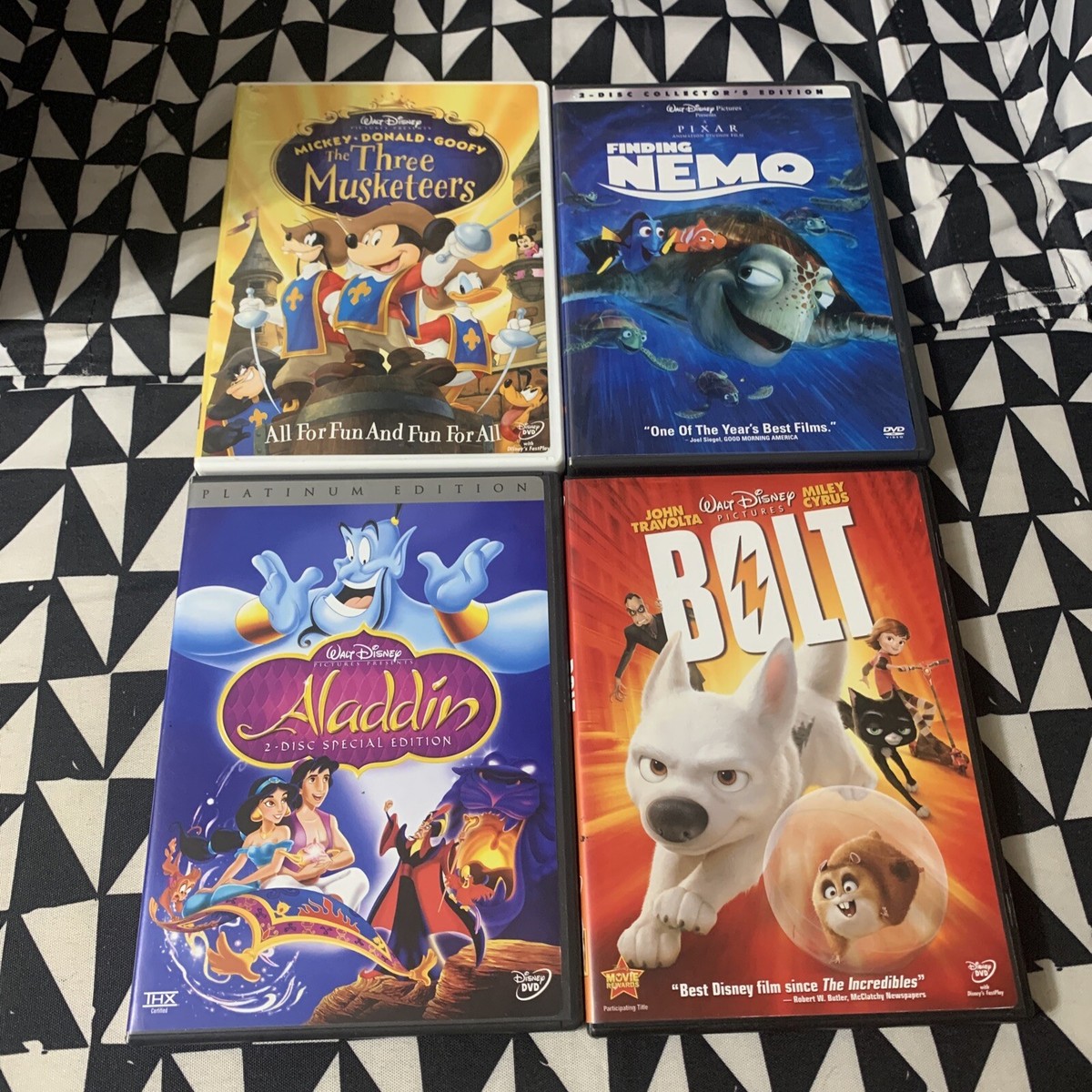 Lot of 4 Disney DVDs Aladdin Finding Nemo Mickey Donald Goofy 3