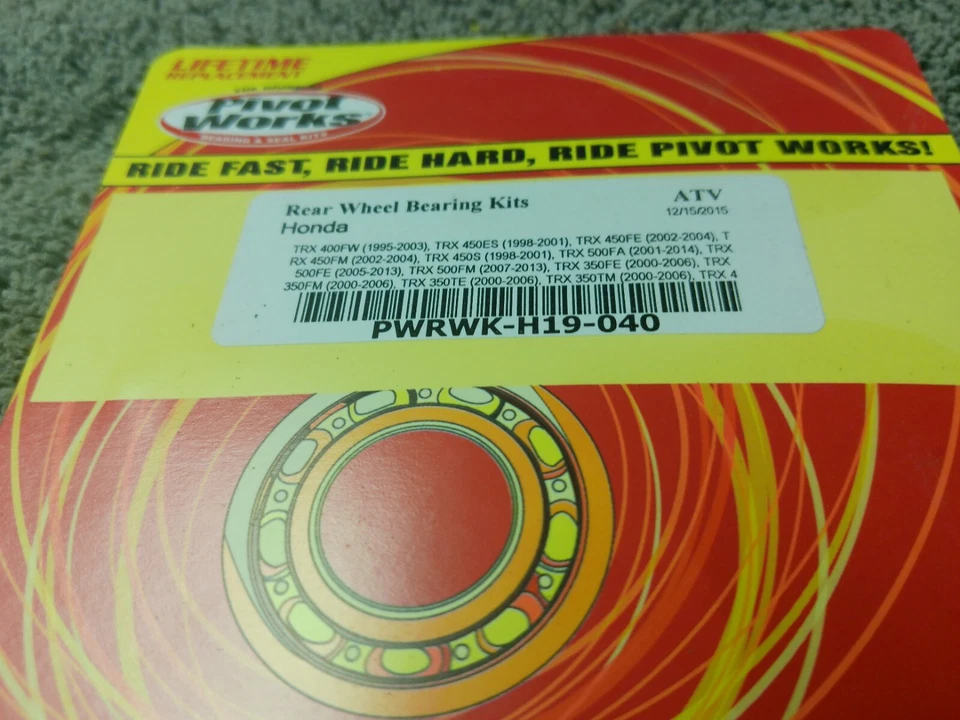 PIVOT WORKS PWRWK-H19-040 REAR WHEEL BEARING KIT - Image 2 of 2