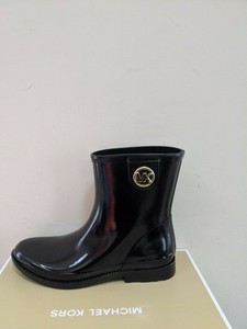 michael kors benji rain boots
