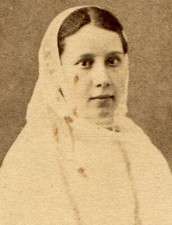 WOMAN IN WHITE DRESS, VALE. CULT ATTIRE. CDV. CHESTER COUNTY, PA.