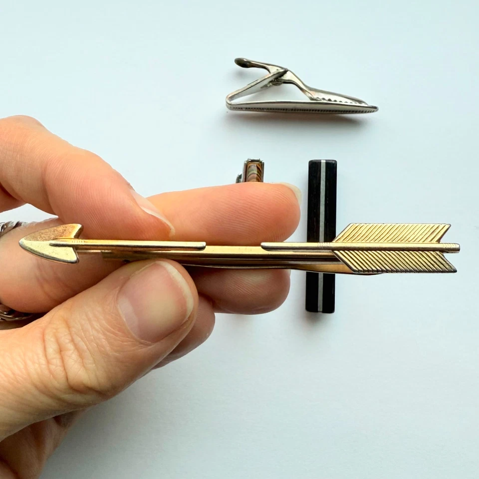 Lote De Colección De 4 Clips De Corbata - Tabla De Surf Madera Hickok Flecha Baquelita Latón 🔥 Foto 2 de 4