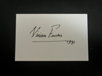 VIVIAN FUCHS - BRITISH SCIENTIST AND EXPLORER - SIGNED WHITE CARD