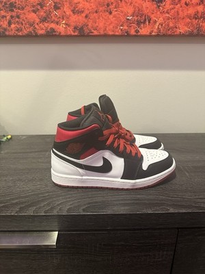 Air Jordan 1 Mid Men s  Gym Red Black Toe  Sneakers