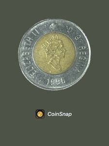 1996 Canada 2 Dollar Queen Elizabeth II Bi-Metallic Polar Bear 