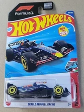 Hot Wheels Oracle Red Bull Racing Formula 1 F1  NEW 2025
