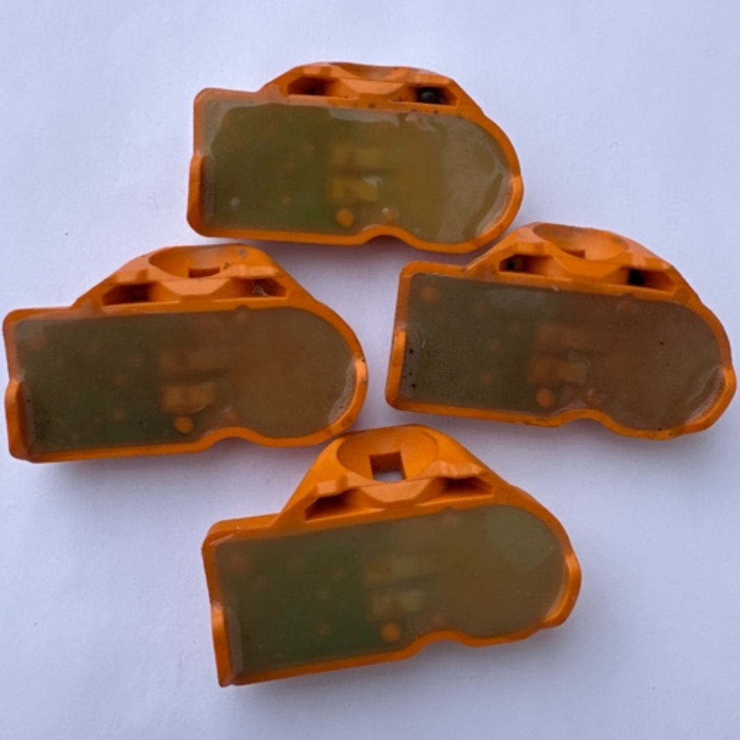 BMW OEM TPMS Tire Pressure Sensor Tssre4db 6856227-01 4 Sensors  