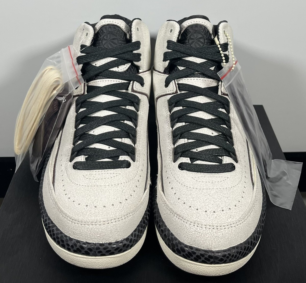 Jordan 2 Retro A Ma Manière Airness Size 8 A Ma Maniere Airness Jordan 2 Retro – Luxuries By Luck main image 2