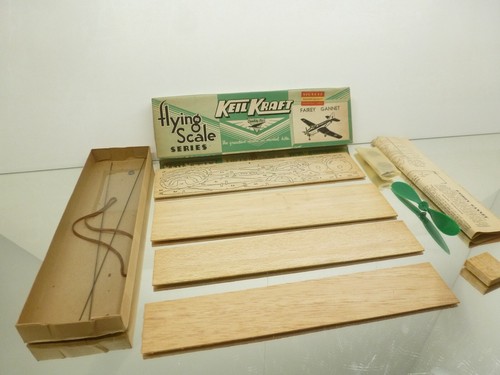 KEIL KRAFT FAIREY GANNET AIRPLANE -1:32?- UNBUILT WOODEN KIT IN BOX - Picture 7 of 11
