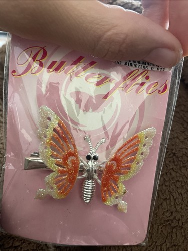 Butterfly Hair Clip - Picture 3 of 3