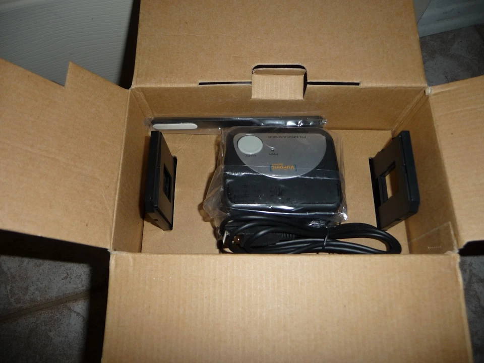 VuPoint FS-C1-VP Negative Film & Slide Digital Converter B4 Window XP FSC1VP - Image 3 of 3