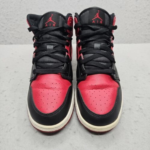 Nike Air Jordan 1 Retro Mid GS Juvenil talla 7Y 'Gimnasio Negro' sin caja - Imagen 2 de 13