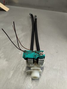 Siemens WM14E446/92 Waschmaschine Zulaufventil Magnetventil 9000544930 #43372