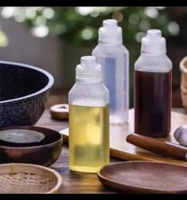 Kitchen Squeeze Oil Bottle Transparent Plastic Kitchen Leak-Proof 500ml