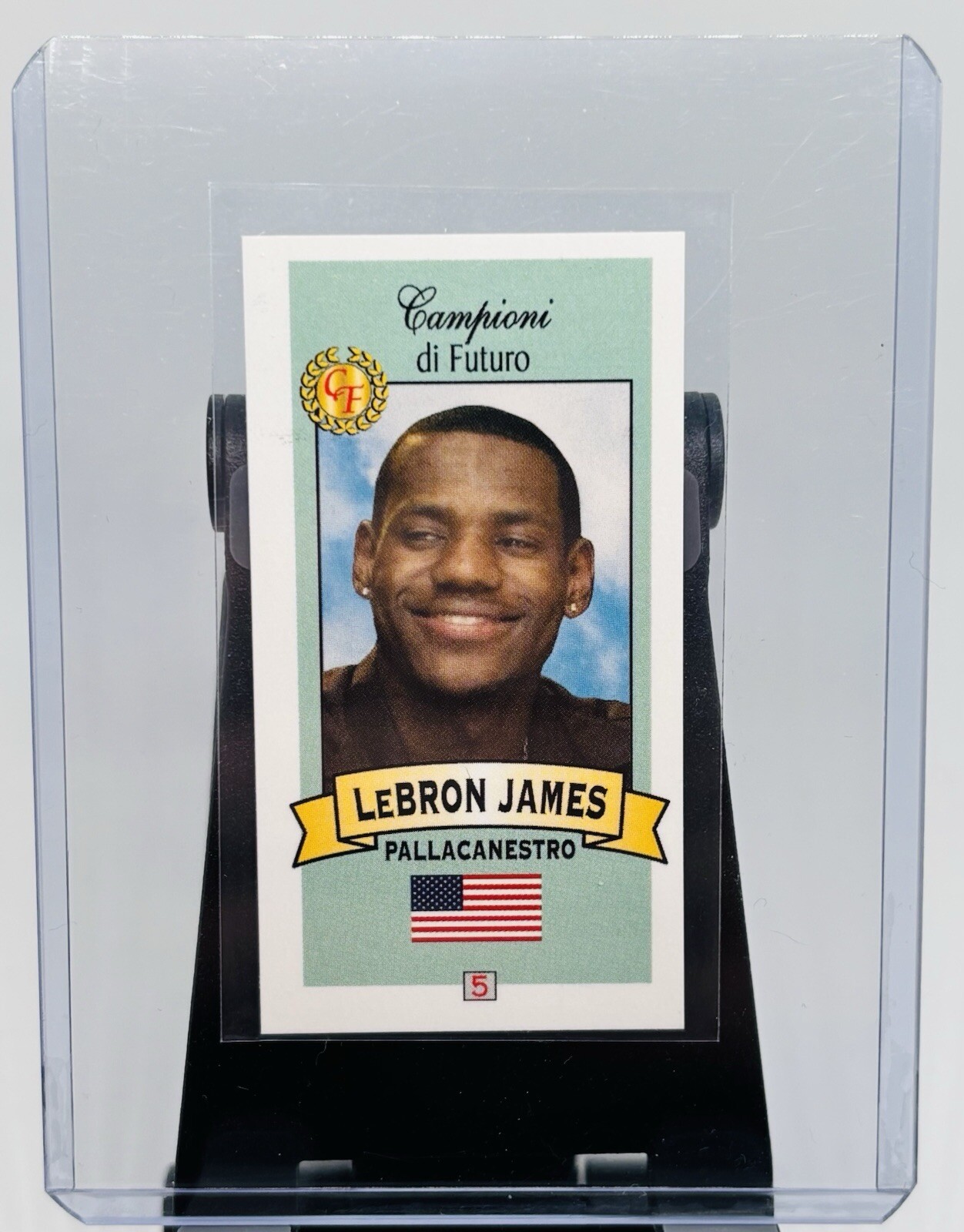 2003-04 Campioni di Futuro Lebron James Rare Blue Sky Variation Rookie Card