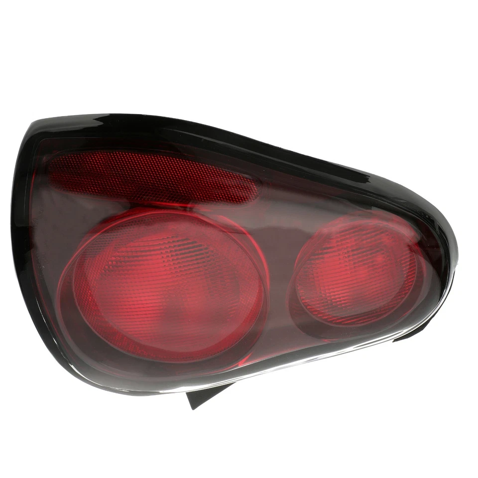 OEM NEW GM 00-05 Monte Carlo Tail Light Lamp Assembly Rear Driver Side 10326670 - Image 2 of 4