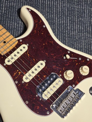 Fender USA Professional II Stratocaster Fingerboard Olympic White Guitar WoW - Picture 11 of 12
