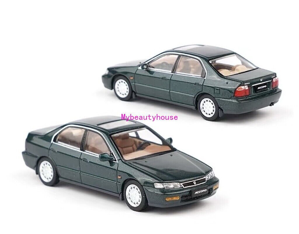 XCARTOY 1:64 Green Accord CD5 Sedan Sports Classic Model Diecast Metal Car